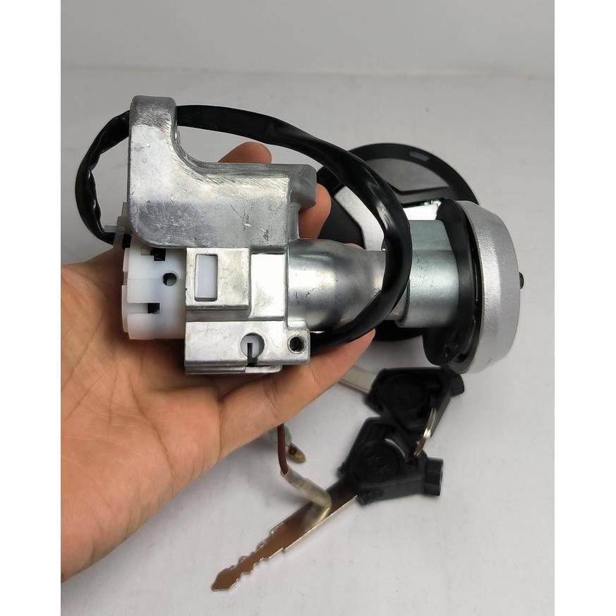Kunci Kontak Set Nmax Old 2015-2019 Original Dan Terpercaya