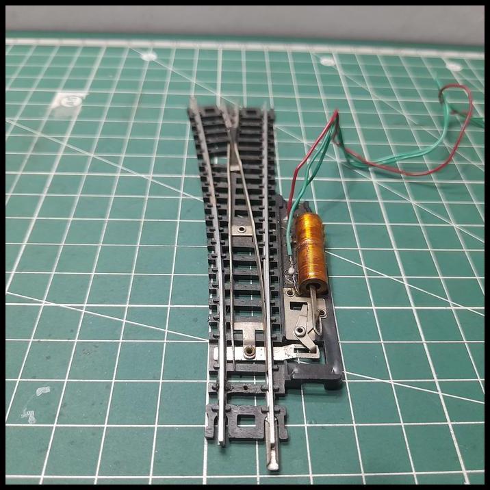 HOT DEAL LIMA N GAUGE - WESEL MANUAL KIRI 526 TR29