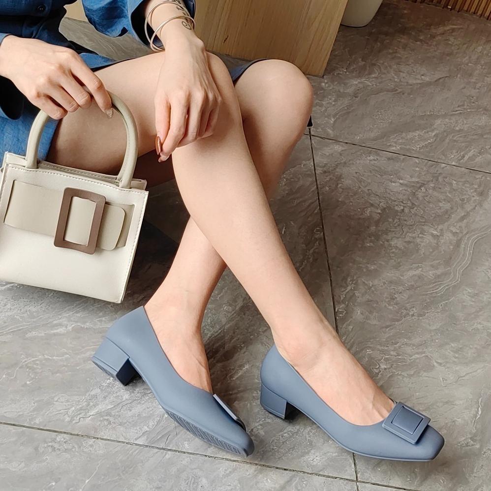 BHAVARA HMBRG KAI SEPATU FLAT SHOES WANITA HAK SEPATU BAHAN JELLY MULES HAK TAHU SEPATU KERJA  TG159