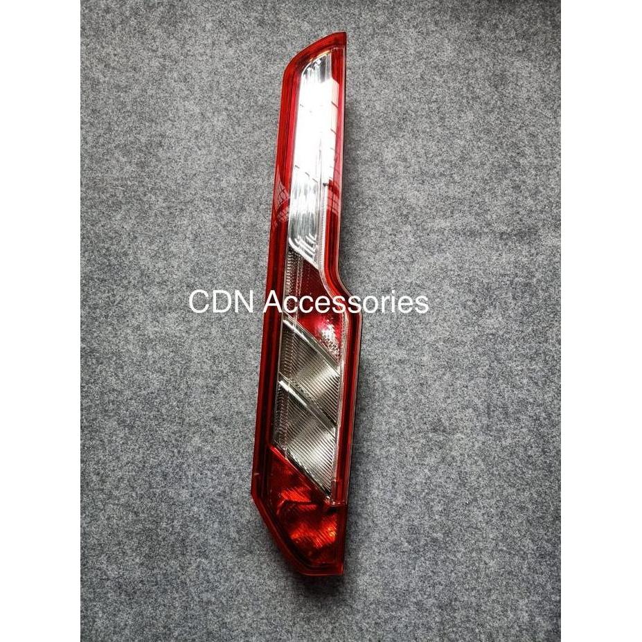 Lampu Belakang Isuzu Elf/Stoplamp Isuzu Elf/Lampu Rem Belakang Transit murah