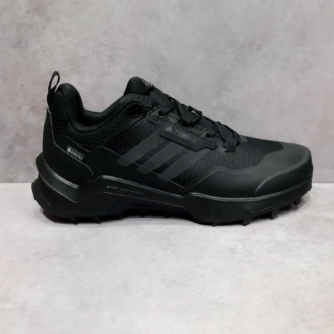 Sepatu Terrex Ax4 Triple Black