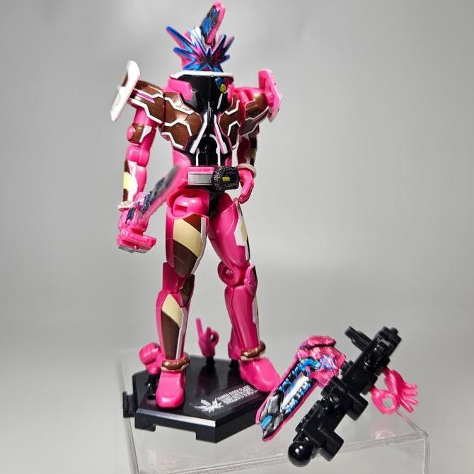 sodo so do kamen rider saber slash hazelnuts to gretel bandai