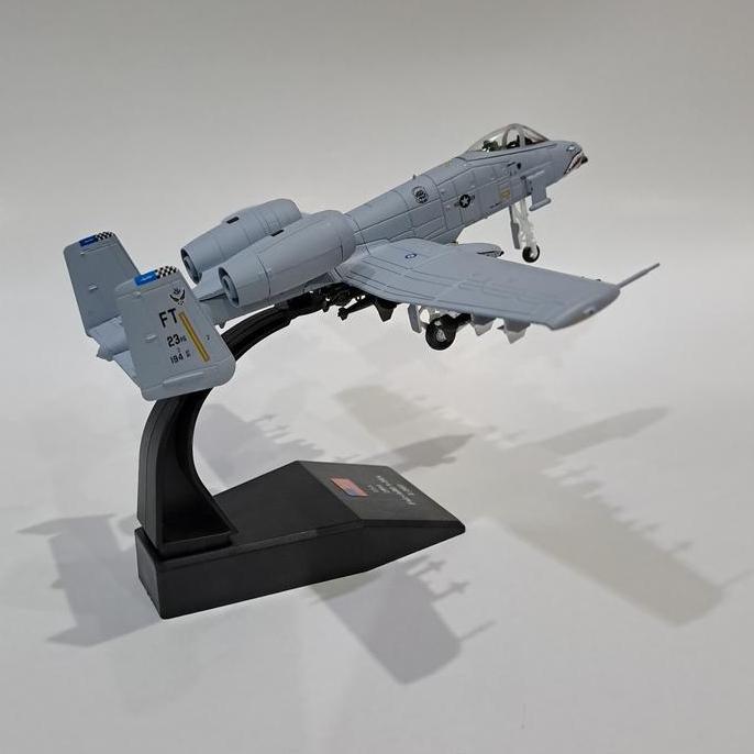 diecast pesawat tempur A-10 Thunderbolt II