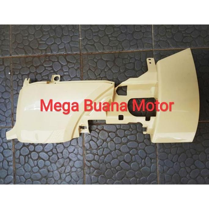 Panel Front / Pipi Hino Lohan Rh