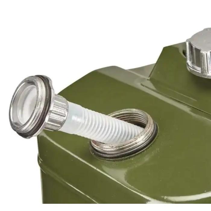 Jerigen besi 20 liter termasuk selang bawaan