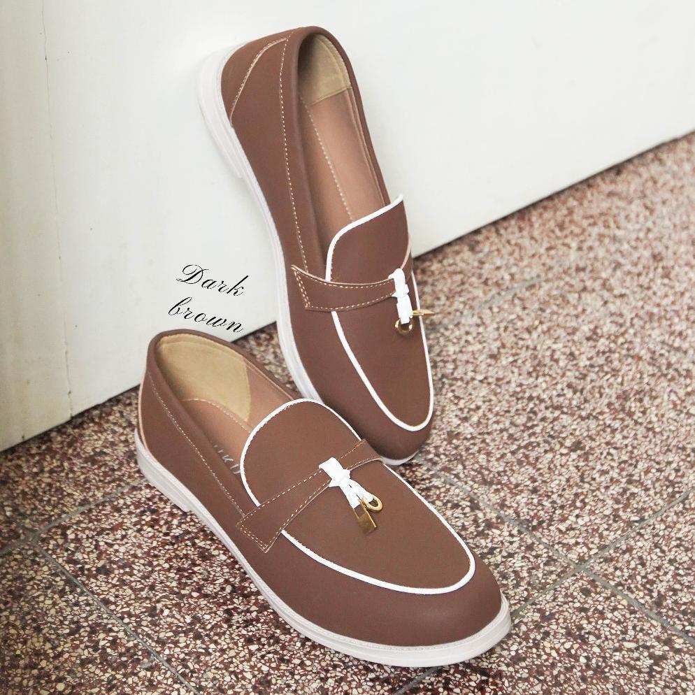 Favorit Sahiku - Olivier Loafers Sepatu Wanita Daily Shoes Woman Flatshoes Casual Ringan Anti Slip