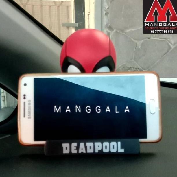 Boneka Pajangan Goyang Dashboard Mobil Deadpool Dead Pool