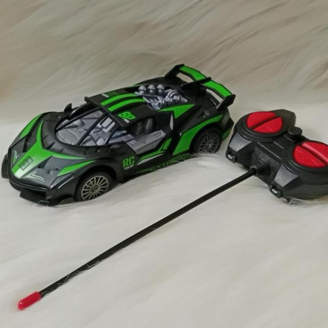 Mainan Mobil Remote Control RC Express Speed dengan Remote Baterai AA 2pc & Baterai Aa 3pc Ban Karet