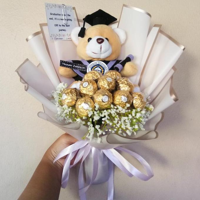 buket ferrero , buket boneka wisuda ferrero , buket coklat NS