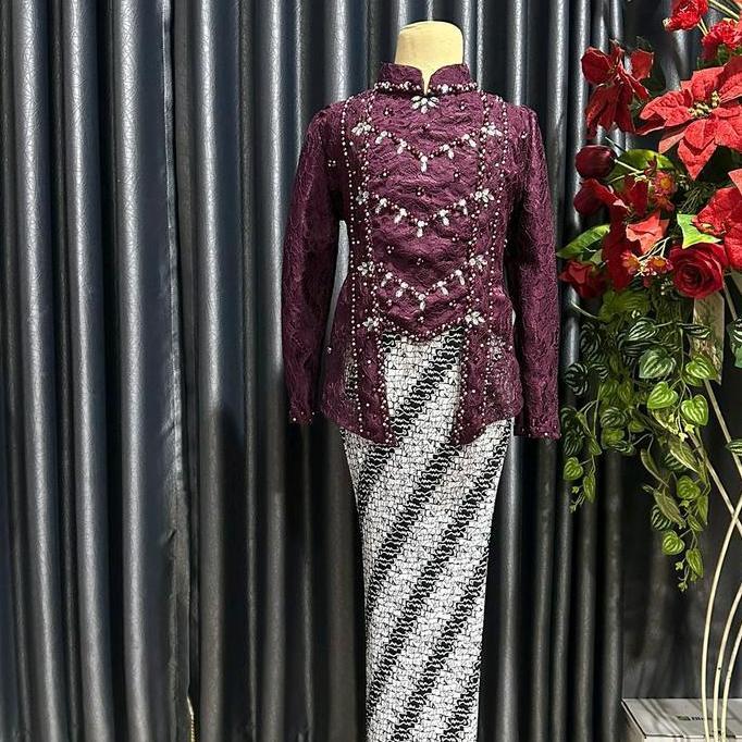 Kebaya domas anak SILVIA / domas anak / kebaya anak