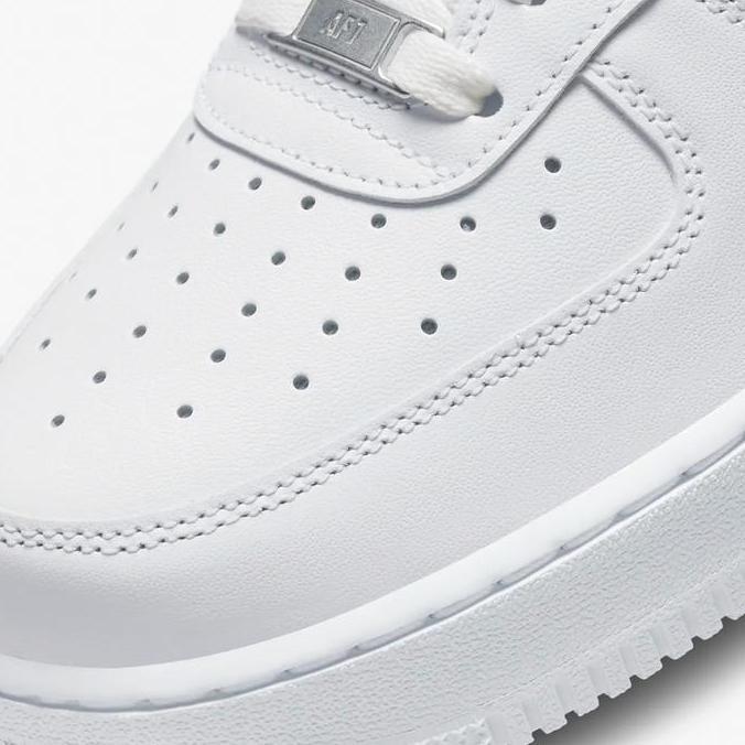 NIKE AIR FORCE 1 LOW 07 TRIPLE WHITE ( BLACK GS SHADOW AF WMNS DUNK )