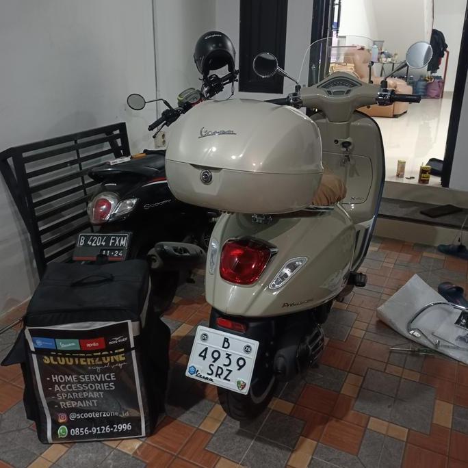 box vespa primavera beige avvolgente original