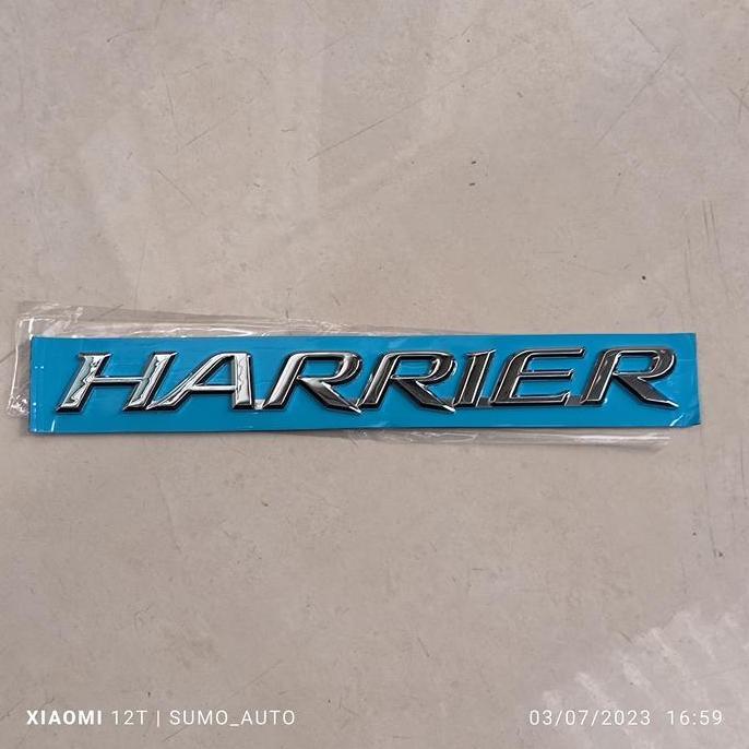 emblem tulisan HARRIER emblem harrier toyota harrier