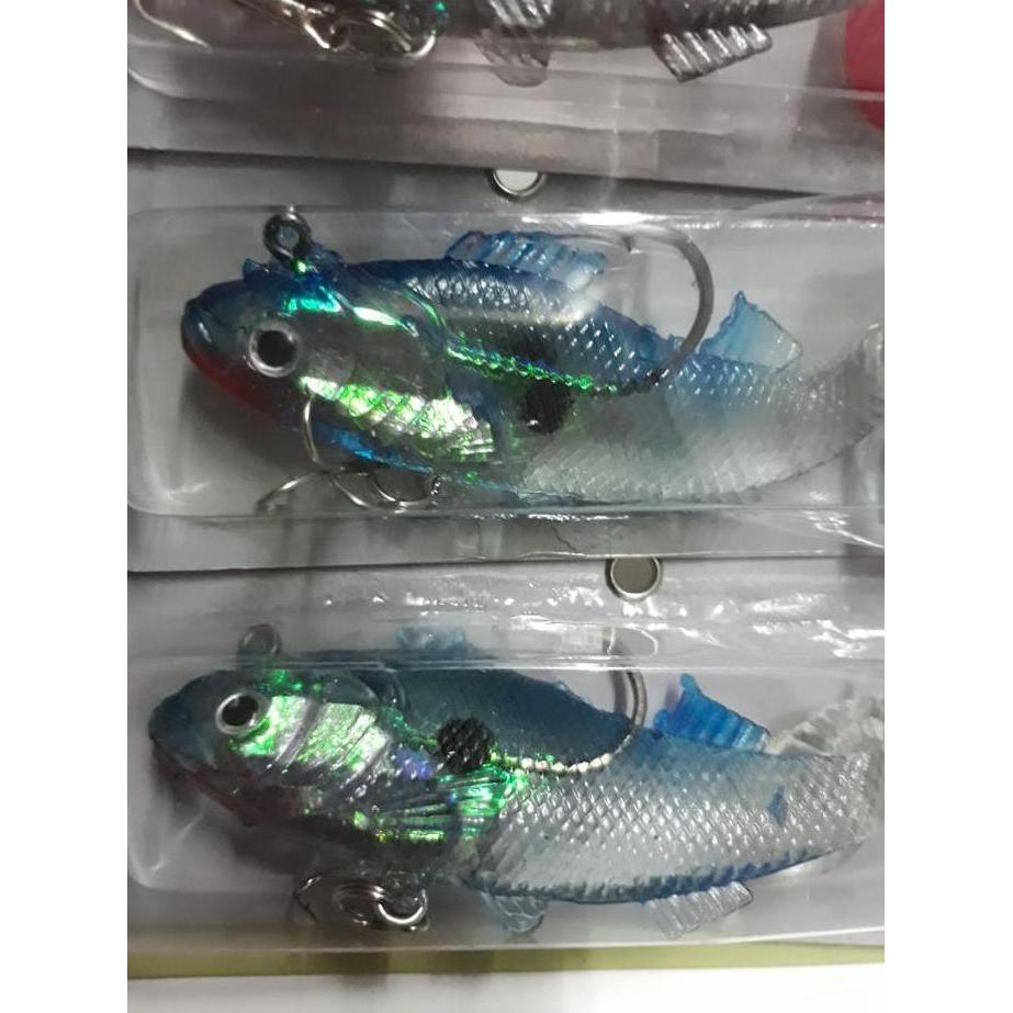 umpan pancing ikan karet