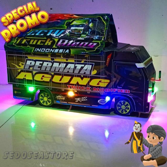 Truk Oleng Mainan Miniatur Truk Ada Lampu Dan Terpal