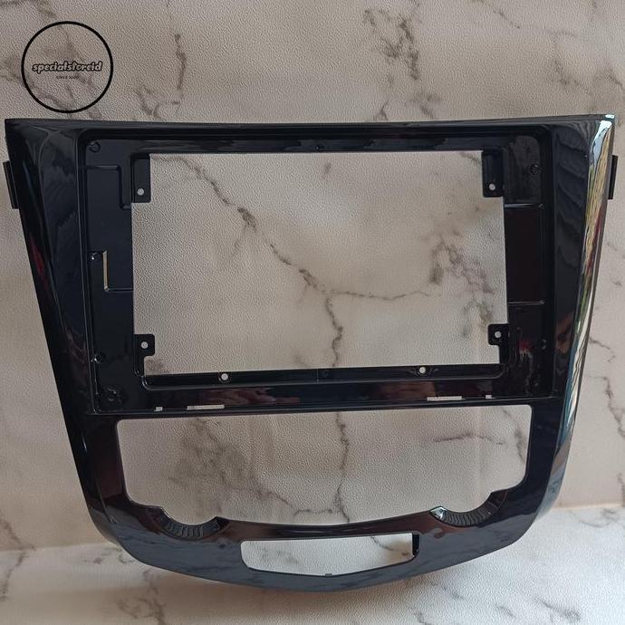 Frame Headunit Android Nisan XTRAIL 2014 2019