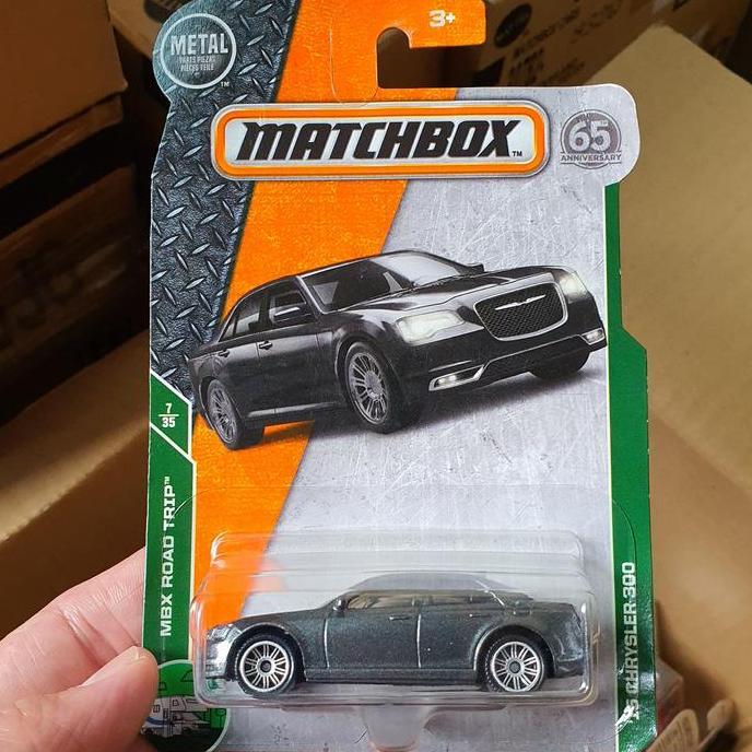 ORIGINAL Matchbox Chrysler 300 Grey