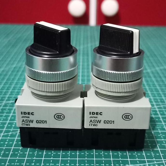 SELECTOR SWITCH IDEC ASW 0201 (TW) JAPAN PROMO