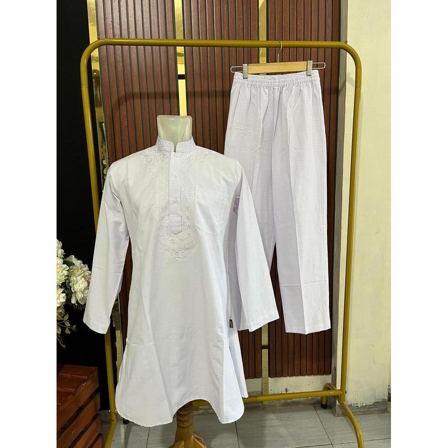 Ready stock HASGRADINI-SETELAN INDIA CLUB PUTIH koko setelan india terbaru bahan club berserat setel