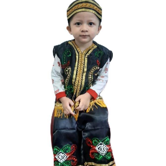 Baju Kalimantan Timur