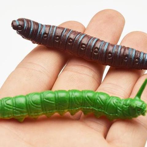 UBUL 6cm acak ulat bulu caterpillar serangga mainan prank toys plastik