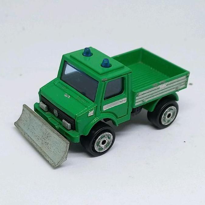 MAJORETTE MERCEDES-BENZ UNIMOG SNOW PLOW TRUCK NO.224 LOOSE DIECAST 1/82 (S)