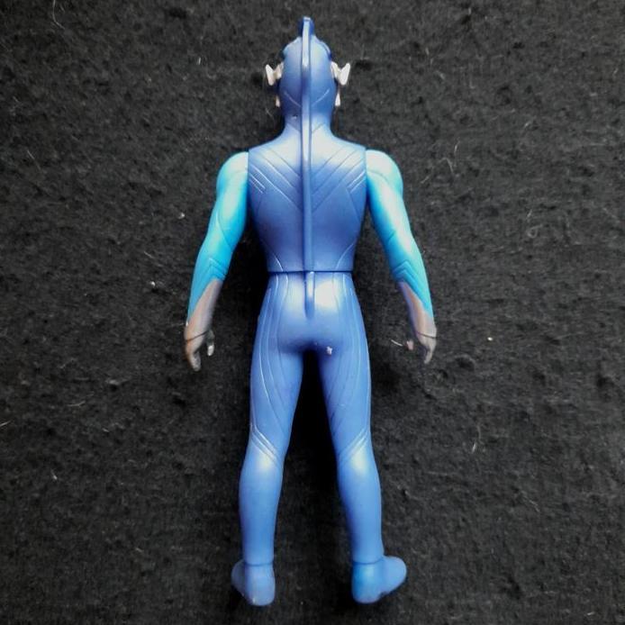 New  Bandai 14 Cm Ultra Hero Series Ultraman Geed Acro Smasher