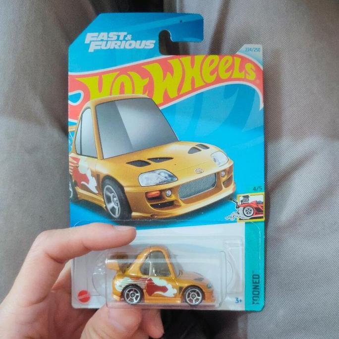 hot wheels 94 toyota supra oren gelap tooned
