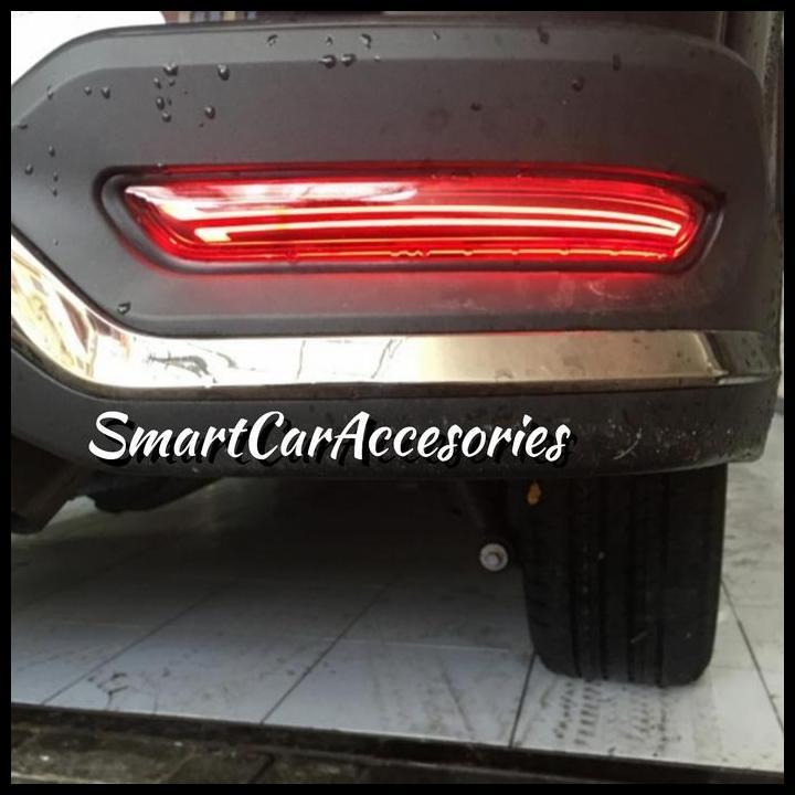 DISKON LAMPU REFLEKTOR BUMPER BEMPER BELAKANG LED INNOVA REBORN RUNNING MERAH SMOKE 