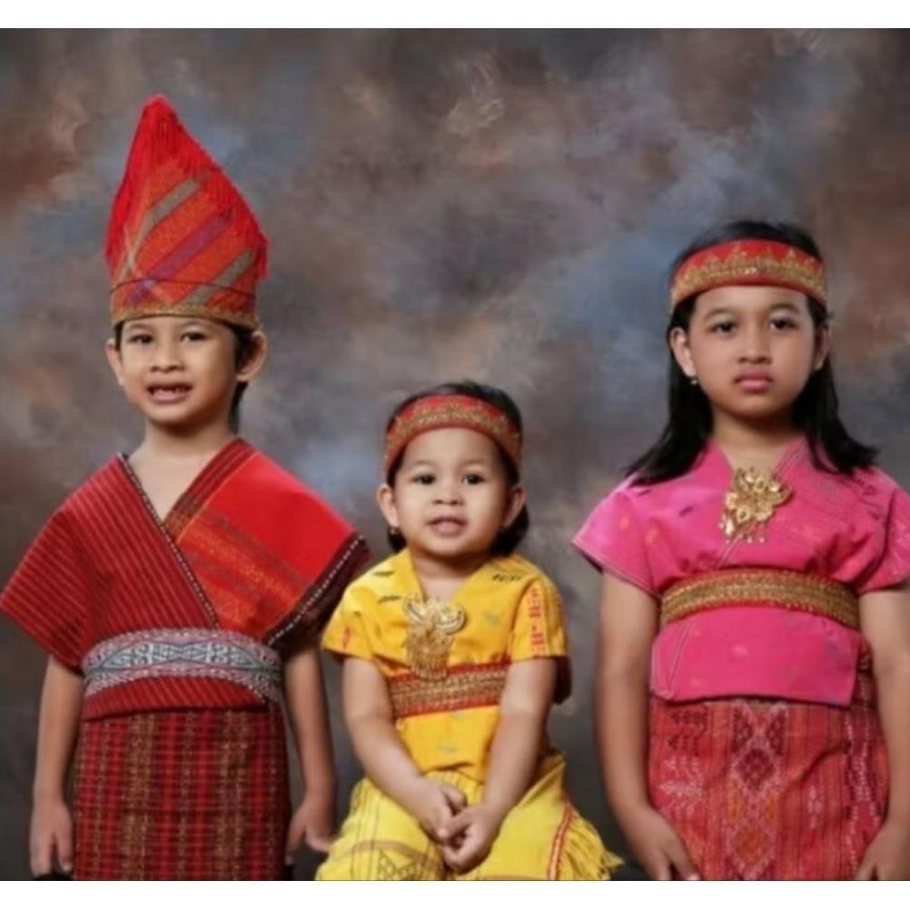 Diskon Pakaian Kostum Adat Batak Anak Perempuan Baju Adat Anak Dari Ulos Sadum Batak Toba