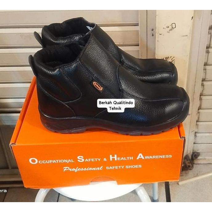 Safety Shoes Dr.Osha JAGUAR ANKLE BOOT 9225 RUBBER