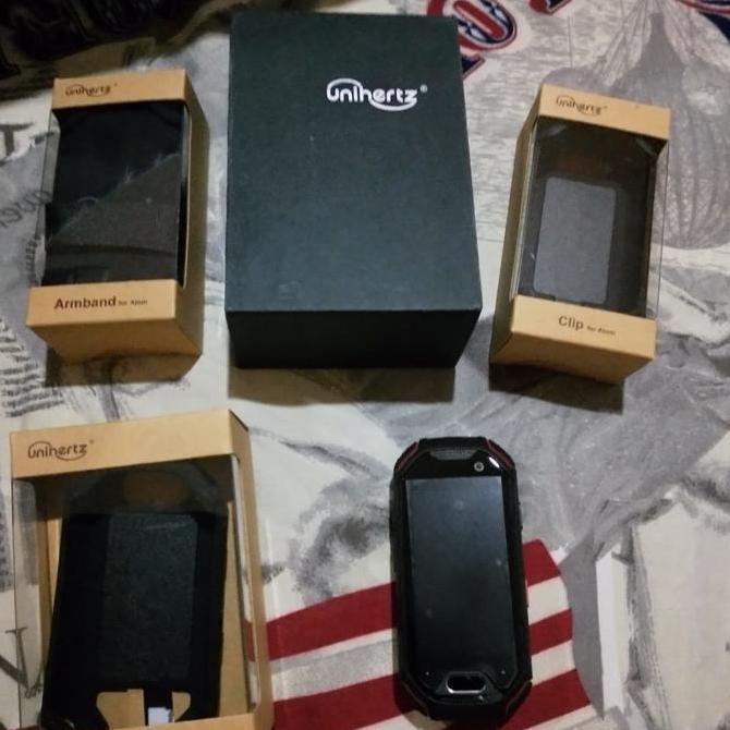 Handphone Android Unik Terkecil Unihertz Atom