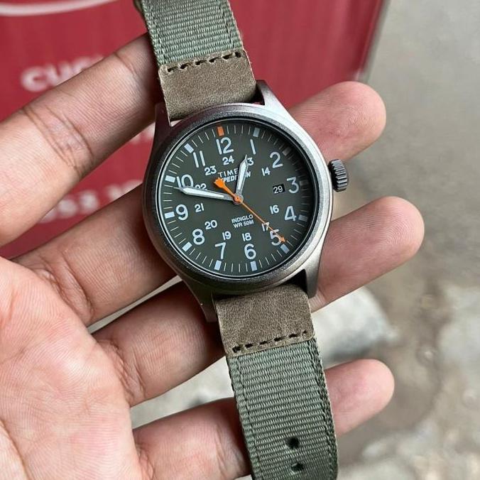 timex TW4B14000 Mens Expedition Scout Green Fabric Strap Watch Date