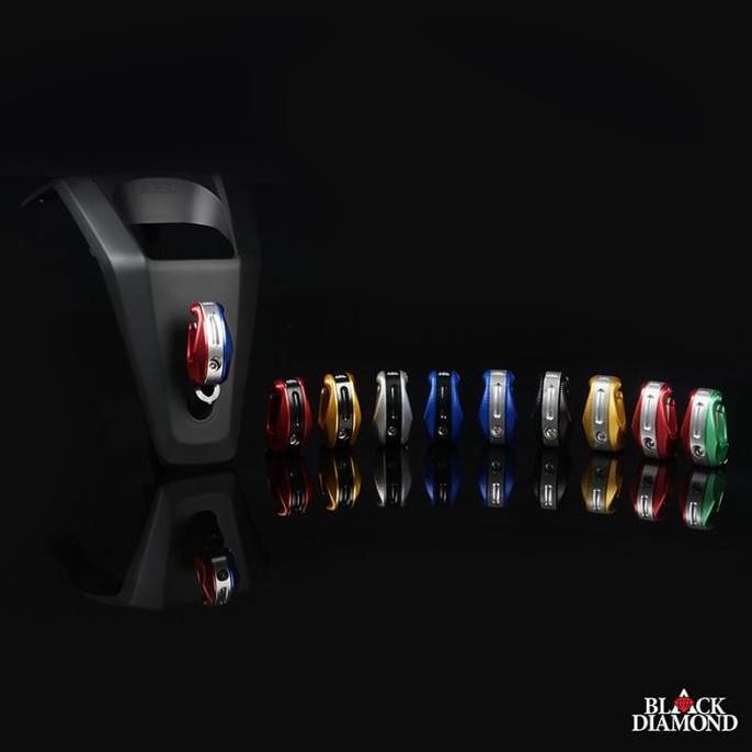 Hook Gantungan Barang Tritone New Nmax 2020/2/2022 Black Diamond
