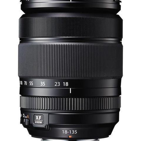 Lensa FUJIFILM XF 18-135mm f3.5-5.6 R LM OIS WR / Fujinon XF 18-135MM