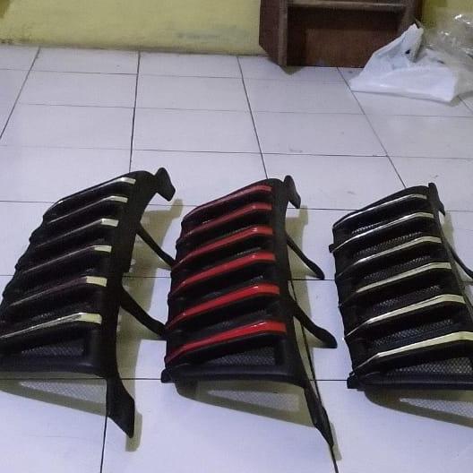Grill Xtrail T30 Prado Apolo