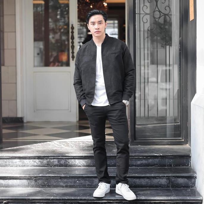 Uomo- Delibra Jaket Suede Black
