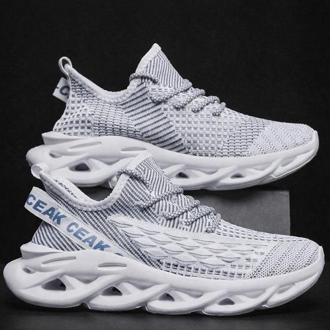Sneakers Pria Sepatu Running Pria Sepatu Tali Fashion Kasual Karet