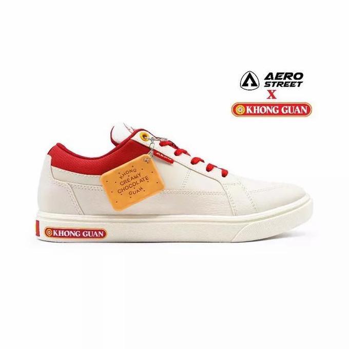 Sepatu Pria Aerostreet X Khong Guan Sneakers Casual Pria Wanita