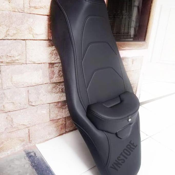 Sarung Kulit Jok Motor Adv 160 & 150 Mbtech
