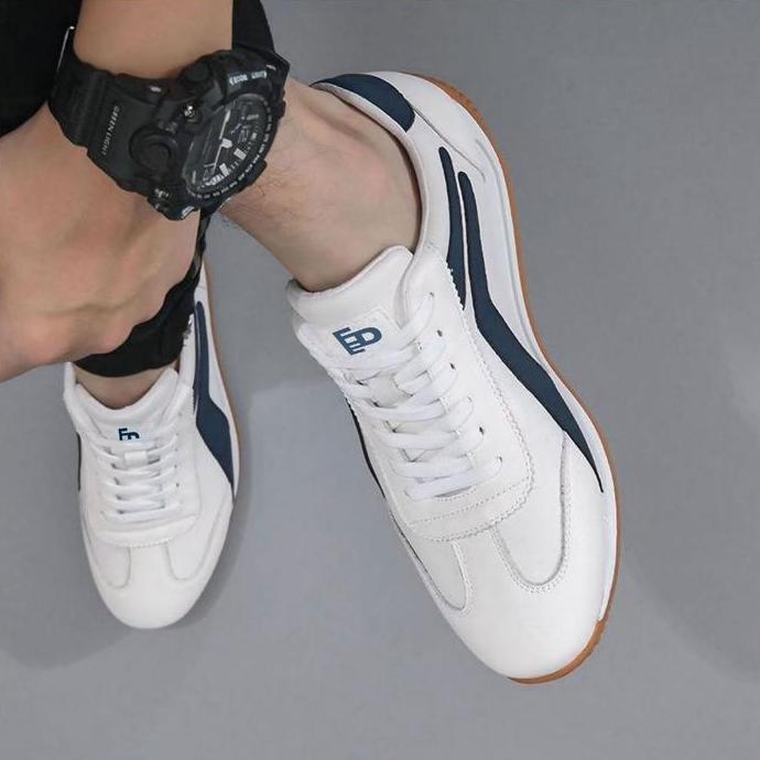 Fed Sepatu Pria Fukuoka Sneakers Sporty Training Kasual Lari Fila Jogging Olahraga Cowo Cewe Terbaru