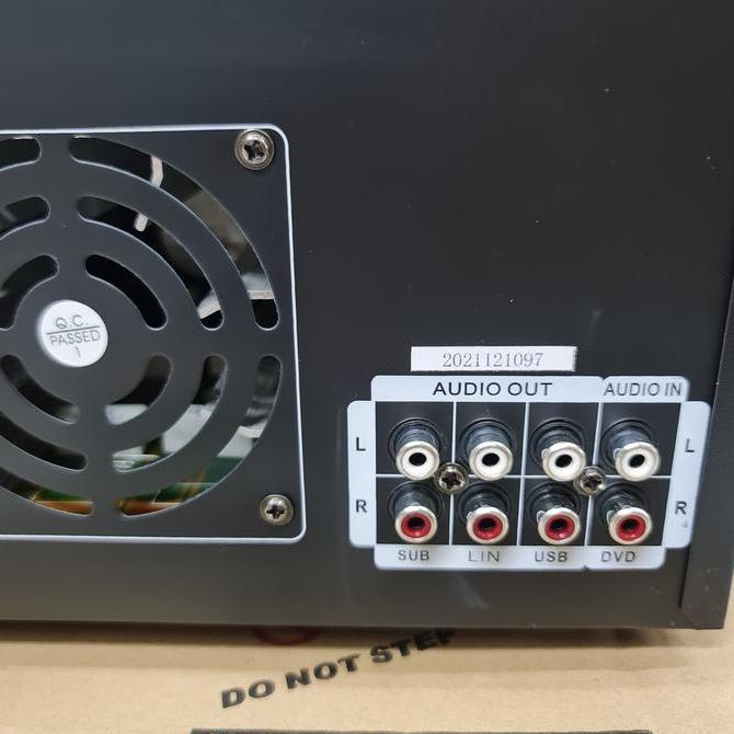 power mixer 8 channel kentmax km-7370 plus prosesor BBE