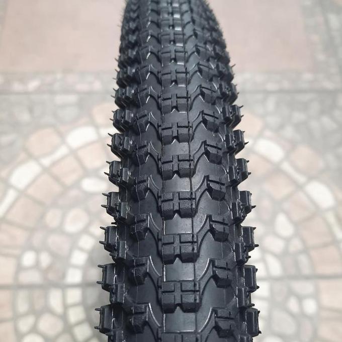 BAN LUAR KENDA 20 x 1.95 SMALL BLOCK 8 30tpi 1047