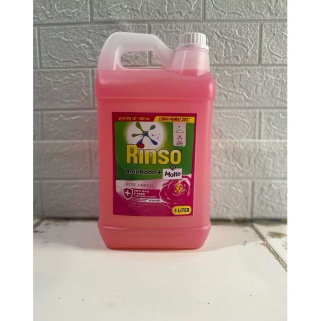 Promo Rinso Cair Matic + Pewangi + Pelembut Pakaian Rose Fresh 5000Ml