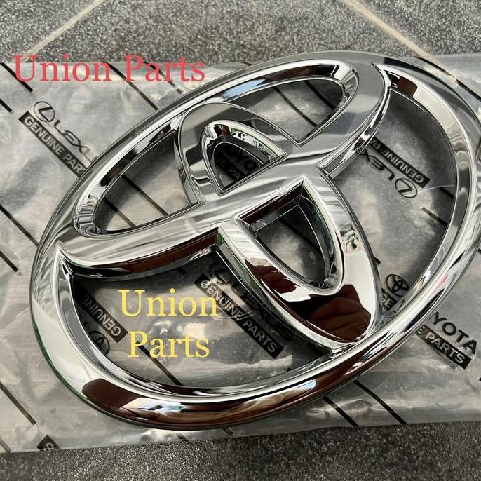 EMBLEM LOGO DEPAN TOYOTA FORTUNER VRZ LOGO TOYOTA GRILL FORTUNER VRZ SIAP PASANG