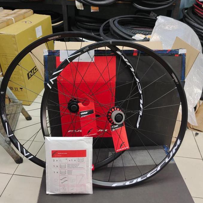 WheelSet 700C Disc Brake FULCRUM RC7 Roadbike Fulcrum RC-7 Disc Brake Center Lock TA
