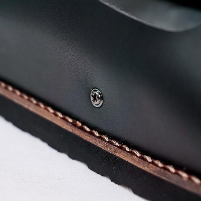 Wajendra x MNDY - Yuno Bold - Sandal Selop Slide Hitam Pria Kasual / Elegan / Durable Sendal
