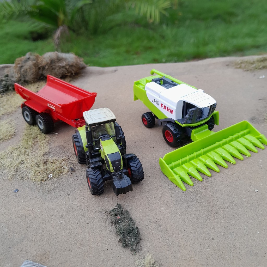 miniatur traktor pertanian tractor combine dan trailer