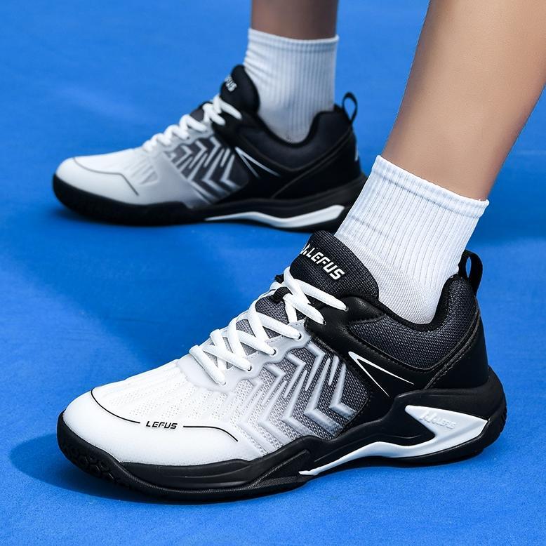 HOT SALE LEFUS Sepatu badminton profesional diimpor sepatu pelatihan biasa dan modus pasangan pria s