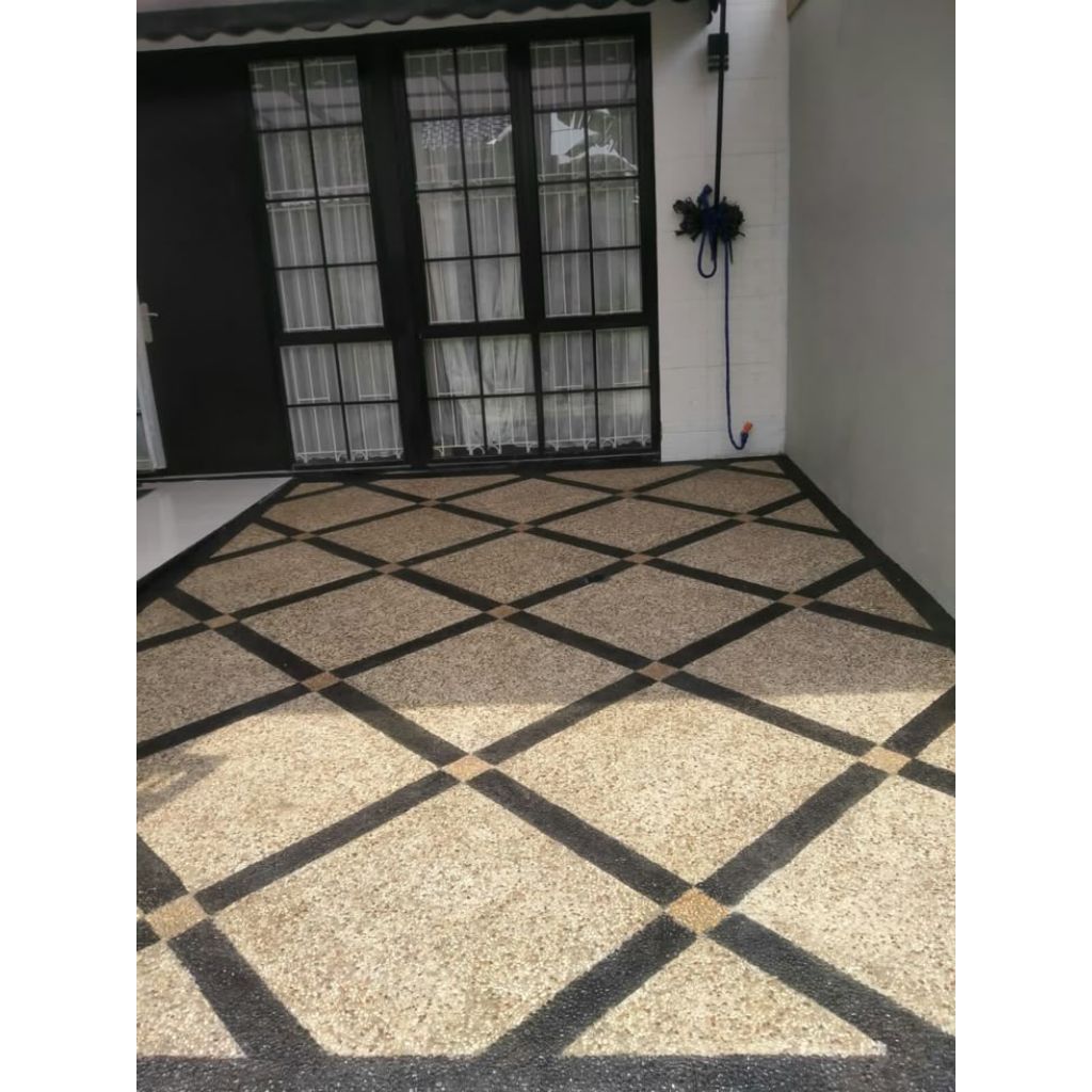pemasang garasi batu sikat/batu koral sikat